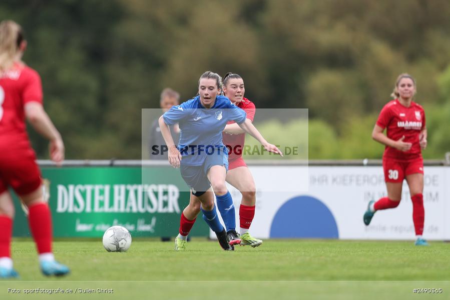 sport, bfv-Verbandsliga Frauen, action, Wertheim-Eichel, TSG Hoffenheim 3, TSG, Sportgelände, Fussball, FCW, FC Wertheim-Eichel, Baden, 25.05.2025 - Bild-ID: 2490365