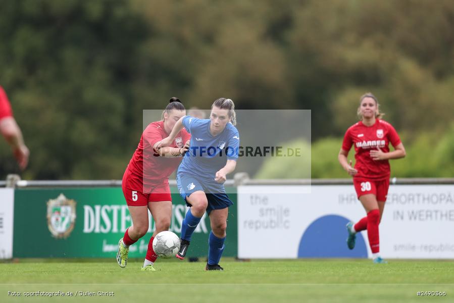 sport, bfv-Verbandsliga Frauen, action, Wertheim-Eichel, TSG Hoffenheim 3, TSG, Sportgelände, Fussball, FCW, FC Wertheim-Eichel, Baden, 25.05.2025 - Bild-ID: 2490366