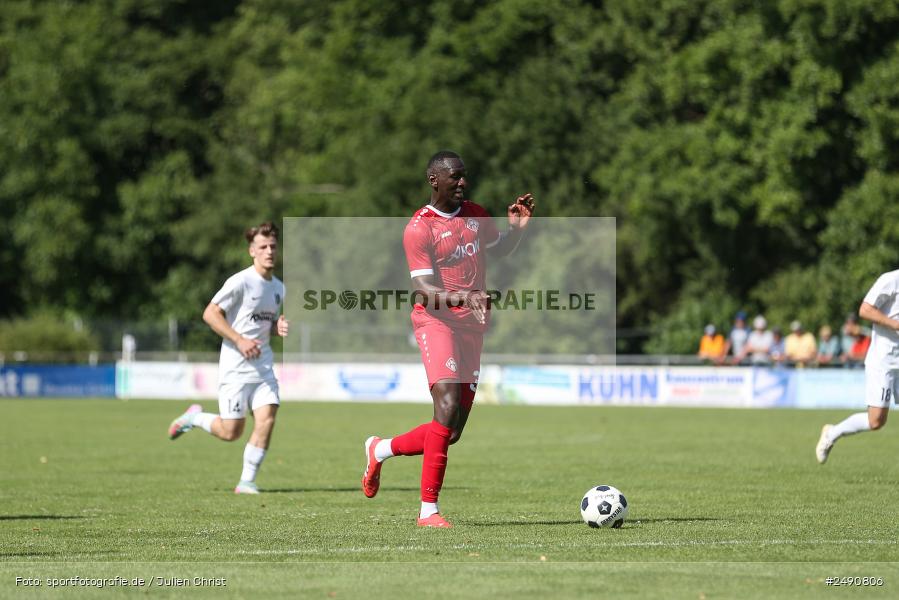 Sportgelände, Karlburg, 28.06.2025, sport, action, Fussball, BFV, Landesliga Nordwest, Regionalliga Bayern, FWK, TSV, FC Würzburger Kickers, TSV Karlburg - Bild-ID: 2490806 Sportgelände, Karlburg, 28.06.2025, sport, action, Fussball, BFV, Landesliga Nordwest, Regionalliga Bayern, FWK, TSV, FC Würzburger Kickers, TSV Karlburg - Bild-ID: 2490806