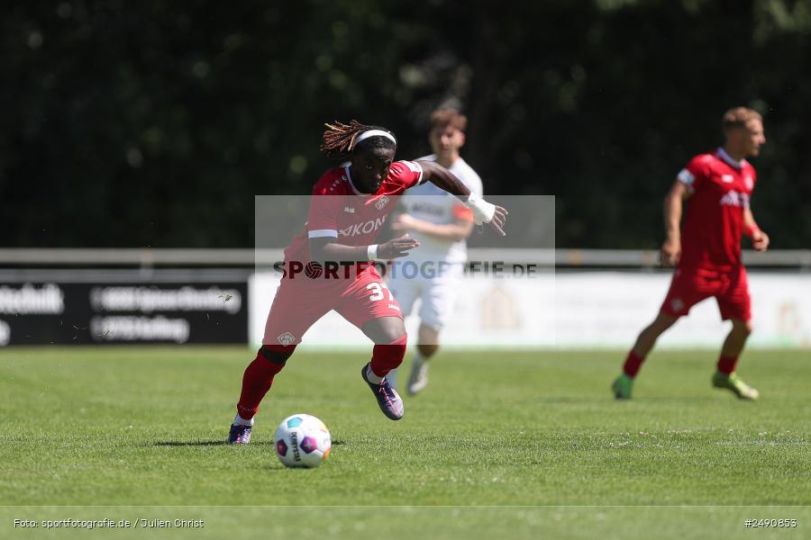 Sportgelände, Karlburg, 28.06.2025, sport, action, Fussball, BFV, Landesliga Nordwest, Regionalliga Bayern, FWK, TSV, FC Würzburger Kickers, TSV Karlburg - Bild-ID: 2490853