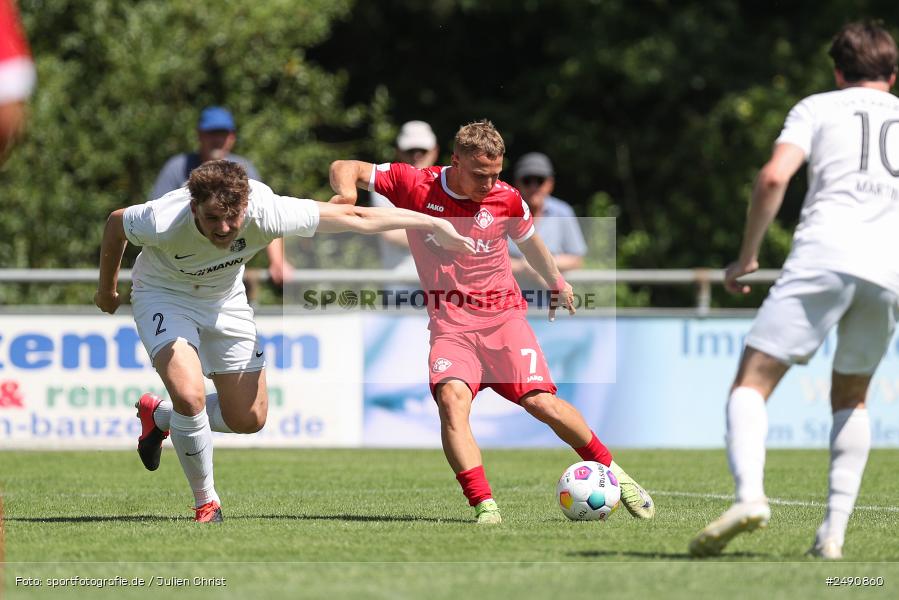 Sportgelände, Karlburg, 28.06.2025, sport, action, Fussball, BFV, Landesliga Nordwest, Regionalliga Bayern, FWK, TSV, FC Würzburger Kickers, TSV Karlburg - Bild-ID: 2490860