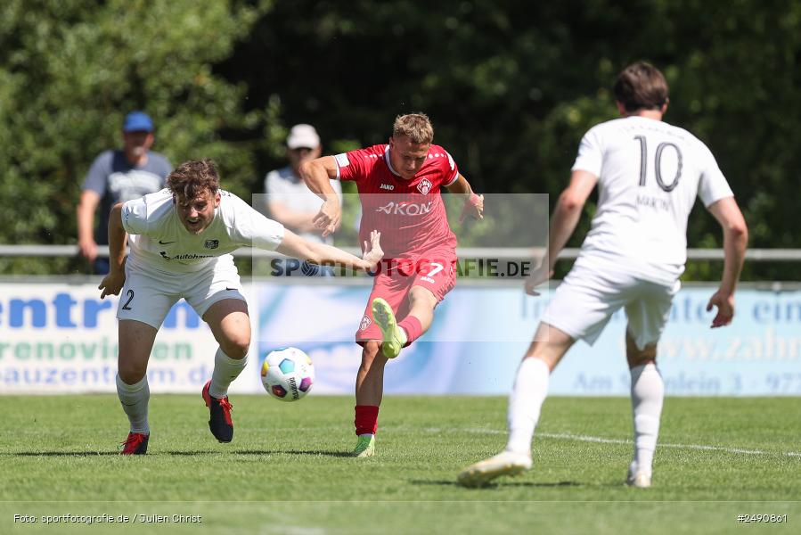 Sportgelände, Karlburg, 28.06.2025, sport, action, Fussball, BFV, Landesliga Nordwest, Regionalliga Bayern, FWK, TSV, FC Würzburger Kickers, TSV Karlburg - Bild-ID: 2490861