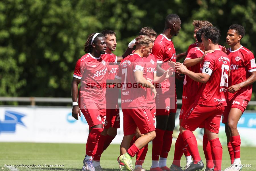 Sportgelände, Karlburg, 28.06.2025, sport, action, Fussball, BFV, Landesliga Nordwest, Regionalliga Bayern, FWK, TSV, FC Würzburger Kickers, TSV Karlburg - Bild-ID: 2490880 Sportgelände, Karlburg, 28.06.2025, sport, action, Fussball, BFV, Landesliga Nordwest, Regionalliga Bayern, FWK, TSV, FC Würzburger Kickers, TSV Karlburg - Bild-ID: 2490880