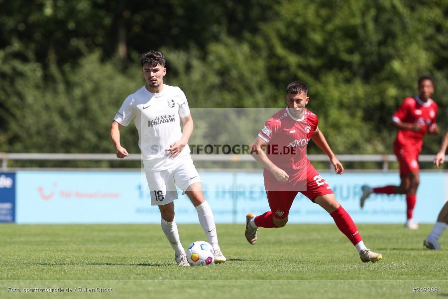 Sportgelände, Karlburg, 28.06.2025, sport, action, Fussball, BFV, Landesliga Nordwest, Regionalliga Bayern, FWK, TSV, FC Würzburger Kickers, TSV Karlburg - Bild-ID: 2490881 Sportgelände, Karlburg, 28.06.2025, sport, action, Fussball, BFV, Landesliga Nordwest, Regionalliga Bayern, FWK, TSV, FC Würzburger Kickers, TSV Karlburg - Bild-ID: 2490881