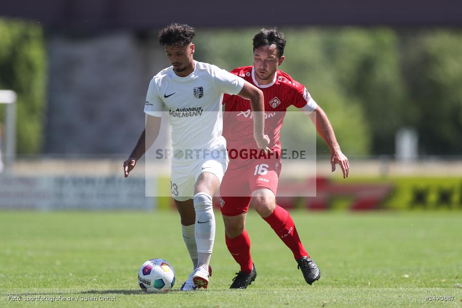 Sportgelände, Karlburg, 28.06.2025, sport, action, Fussball, BFV, Landesliga Nordwest, Regionalliga Bayern, FWK, TSV, FC Würzburger Kickers, TSV Karlburg - Bild-ID: 2490887
