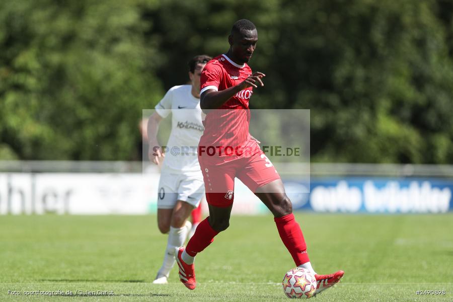 Sportgelände, Karlburg, 28.06.2025, sport, action, Fussball, BFV, Landesliga Nordwest, Regionalliga Bayern, FWK, TSV, FC Würzburger Kickers, TSV Karlburg - Bild-ID: 2490898
