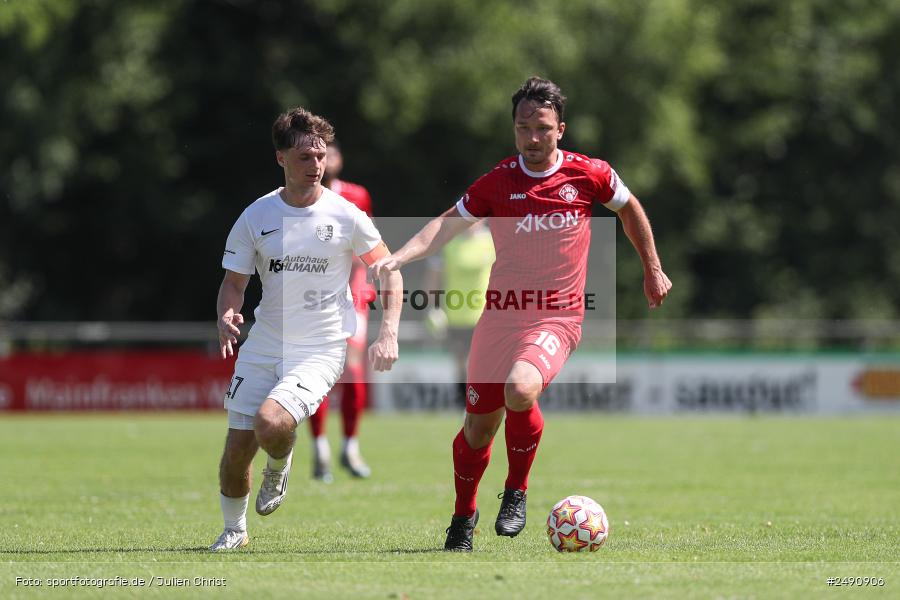 Sportgelände, Karlburg, 28.06.2025, sport, action, Fussball, BFV, Landesliga Nordwest, Regionalliga Bayern, FWK, TSV, FC Würzburger Kickers, TSV Karlburg - Bild-ID: 2490906