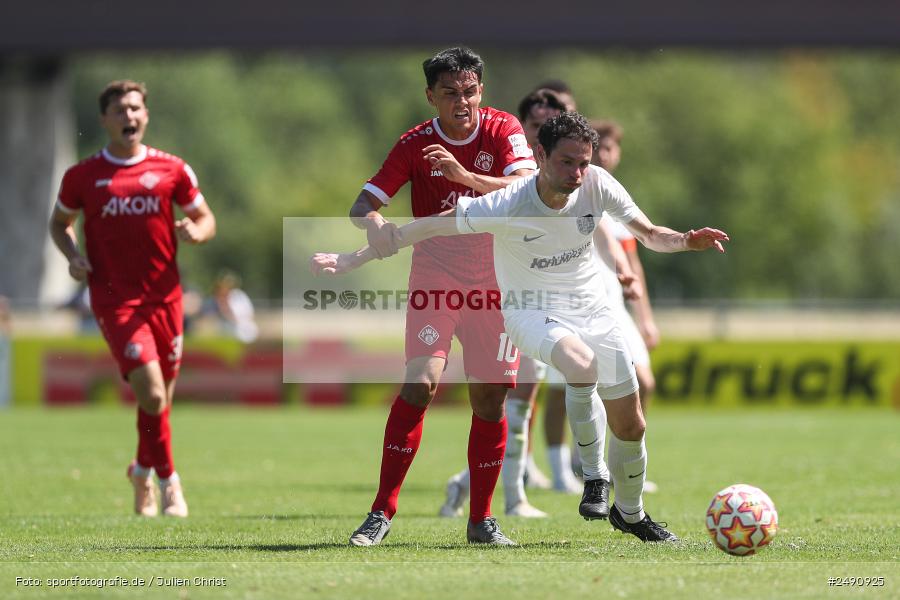 Sportgelände, Karlburg, 28.06.2025, sport, action, Fussball, BFV, Landesliga Nordwest, Regionalliga Bayern, FWK, TSV, FC Würzburger Kickers, TSV Karlburg - Bild-ID: 2490925