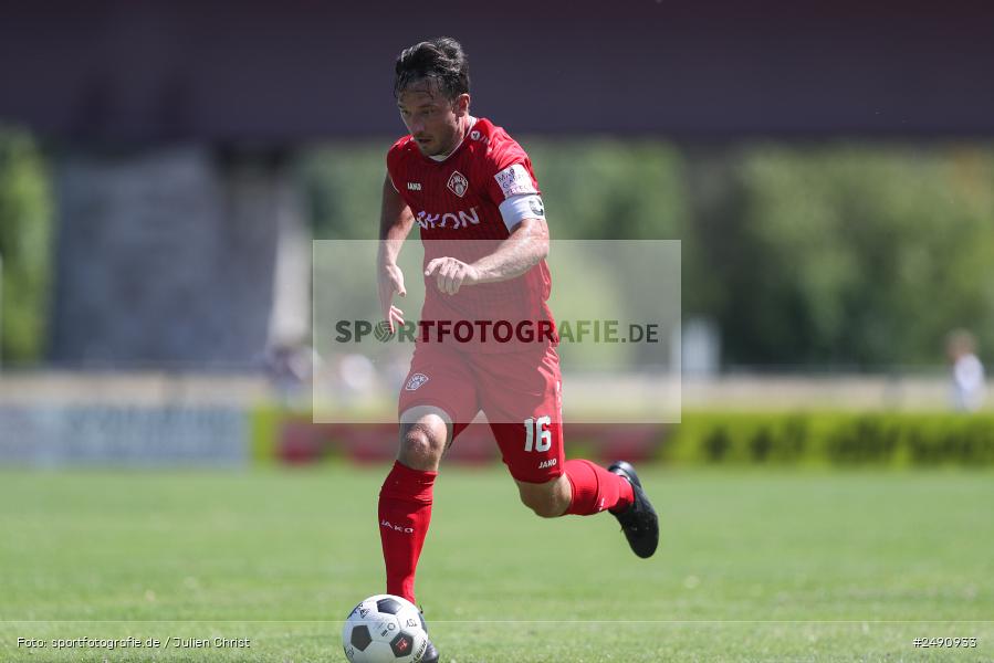 Sportgelände, Karlburg, 28.06.2025, sport, action, Fussball, BFV, Landesliga Nordwest, Regionalliga Bayern, FWK, TSV, FC Würzburger Kickers, TSV Karlburg - Bild-ID: 2490933