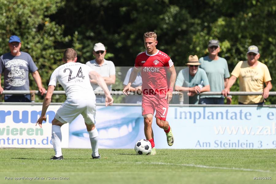Sportgelände, Karlburg, 28.06.2025, sport, action, Fussball, BFV, Landesliga Nordwest, Regionalliga Bayern, FWK, TSV, FC Würzburger Kickers, TSV Karlburg - Bild-ID: 2490945