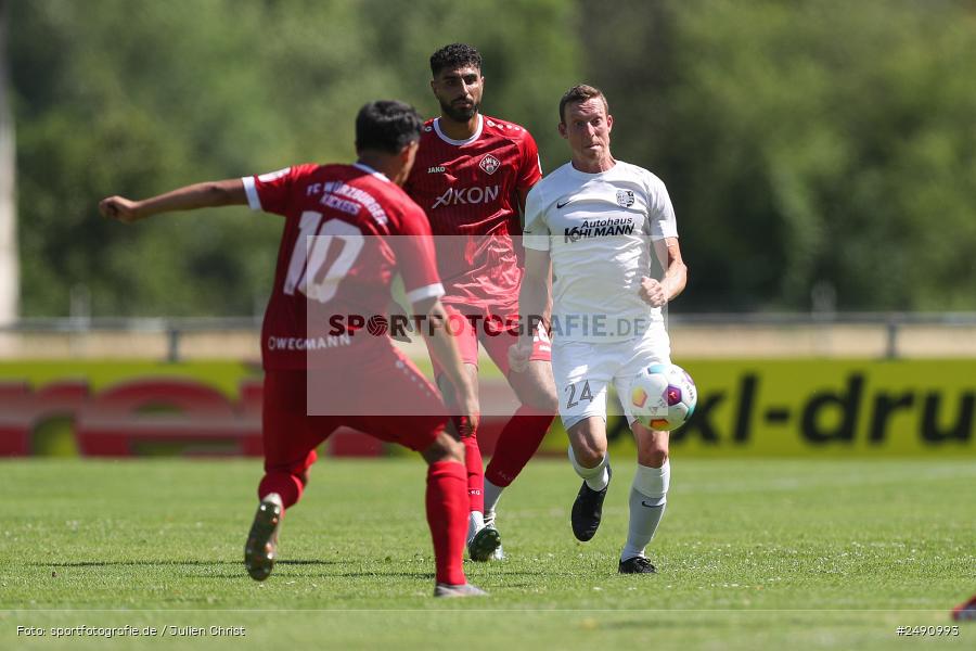 Sportgelände, Karlburg, 28.06.2025, sport, action, Fussball, BFV, Landesliga Nordwest, Regionalliga Bayern, FWK, TSV, FC Würzburger Kickers, TSV Karlburg - Bild-ID: 2490993
