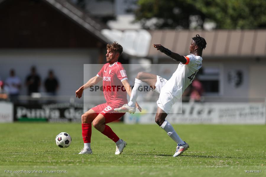 Sportgelände, Karlburg, 28.06.2025, sport, action, Fussball, BFV, Landesliga Nordwest, Regionalliga Bayern, FWK, TSV, FC Würzburger Kickers, TSV Karlburg - Bild-ID: 2491087 Sportgelände, Karlburg, 28.06.2025, sport, action, Fussball, BFV, Landesliga Nordwest, Regionalliga Bayern, FWK, TSV, FC Würzburger Kickers, TSV Karlburg - Bild-ID: 2491087