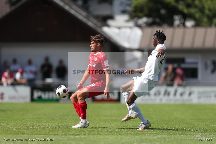 Sportgelände, Karlburg, 28.06.2025, sport, action, Fussball, BFV, Landesliga Nordwest, Regionalliga Bayern, FWK, TSV, FC Würzburger Kickers, TSV Karlburg - Bild-ID: 2491088 Sportgelände, Karlburg, 28.06.2025, sport, action, Fussball, BFV, Landesliga Nordwest, Regionalliga Bayern, FWK, TSV, FC Würzburger Kickers, TSV Karlburg - Bild-ID: 2491088