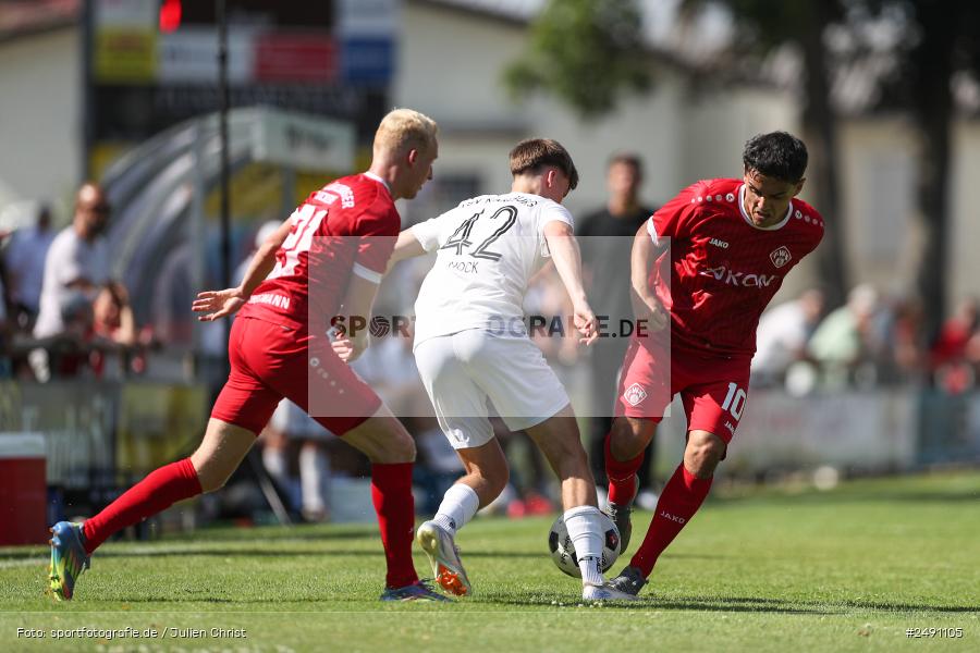 Sportgelände, Karlburg, 28.06.2025, sport, action, Fussball, BFV, Landesliga Nordwest, Regionalliga Bayern, FWK, TSV, FC Würzburger Kickers, TSV Karlburg - Bild-ID: 2491105 Sportgelände, Karlburg, 28.06.2025, sport, action, Fussball, BFV, Landesliga Nordwest, Regionalliga Bayern, FWK, TSV, FC Würzburger Kickers, TSV Karlburg - Bild-ID: 2491105
