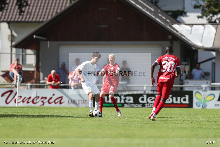 Sportgelände, Karlburg, 28.06.2025, sport, action, Fussball, BFV, Landesliga Nordwest, Regionalliga Bayern, FWK, TSV, FC Würzburger Kickers, TSV Karlburg - Bild-ID: 2491111 Sportgelände, Karlburg, 28.06.2025, sport, action, Fussball, BFV, Landesliga Nordwest, Regionalliga Bayern, FWK, TSV, FC Würzburger Kickers, TSV Karlburg - Bild-ID: 2491111