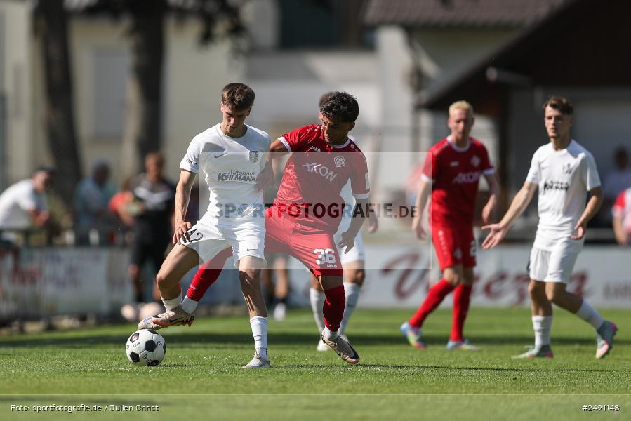 Sportgelände, Karlburg, 28.06.2025, sport, action, Fussball, BFV, Landesliga Nordwest, Regionalliga Bayern, FWK, TSV, FC Würzburger Kickers, TSV Karlburg - Bild-ID: 2491148 Sportgelände, Karlburg, 28.06.2025, sport, action, Fussball, BFV, Landesliga Nordwest, Regionalliga Bayern, FWK, TSV, FC Würzburger Kickers, TSV Karlburg - Bild-ID: 2491148