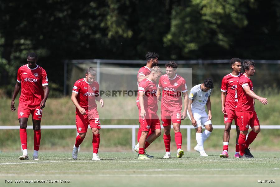 sport, action, Sportgelände, Regionalliga Südwest, Regionalliga Bayern, Fussball, FWK, FCB, FC Würzburger Kickers, FC Bayern Alzenau, Bad Mergentheim, BFV, 05.07.2025 - Bild-ID: 2491686