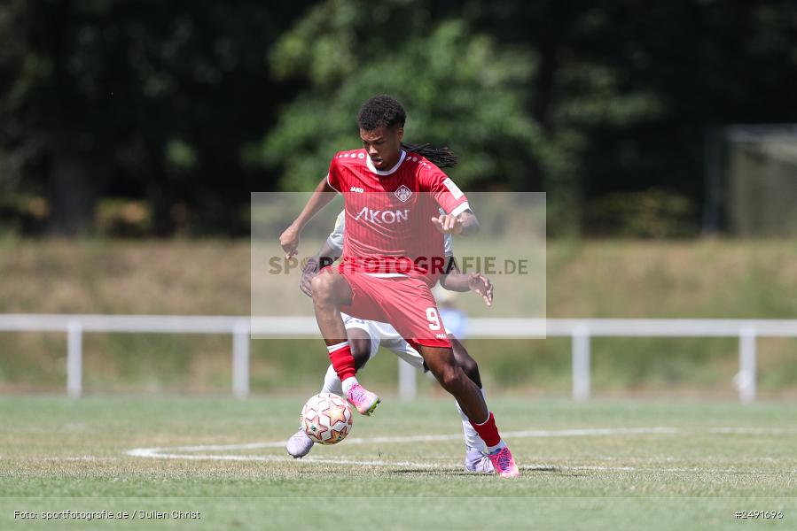 sport, action, Sportgelände, Regionalliga Südwest, Regionalliga Bayern, Fussball, FWK, FCB, FC Würzburger Kickers, FC Bayern Alzenau, Bad Mergentheim, BFV, 05.07.2025 - Bild-ID: 2491696