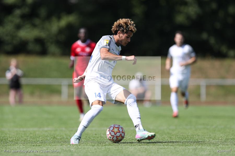 sport, action, Sportgelände, Regionalliga Südwest, Regionalliga Bayern, Fussball, FWK, FCB, FC Würzburger Kickers, FC Bayern Alzenau, Bad Mergentheim, BFV, 05.07.2025 - Bild-ID: 2491697