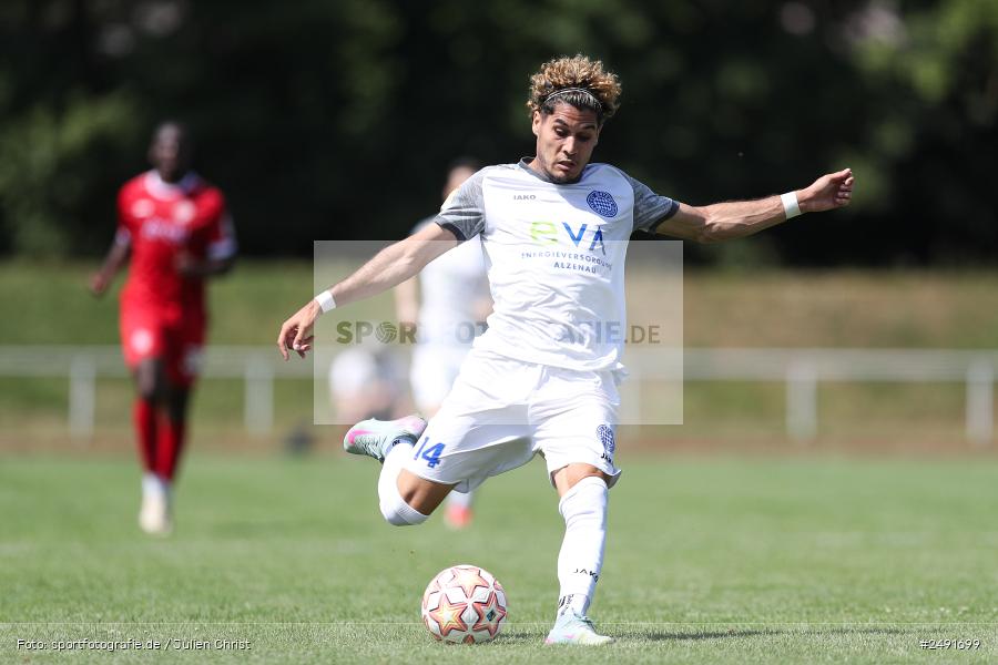 sport, action, Sportgelände, Regionalliga Südwest, Regionalliga Bayern, Fussball, FWK, FCB, FC Würzburger Kickers, FC Bayern Alzenau, Bad Mergentheim, BFV, 05.07.2025 - Bild-ID: 2491699