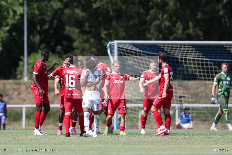 sport, action, Sportgelände, Regionalliga Südwest, Regionalliga Bayern, Fussball, FWK, FCB, FC Würzburger Kickers, FC Bayern Alzenau, Bad Mergentheim, BFV, 05.07.2025 - Bild-ID: 2491729