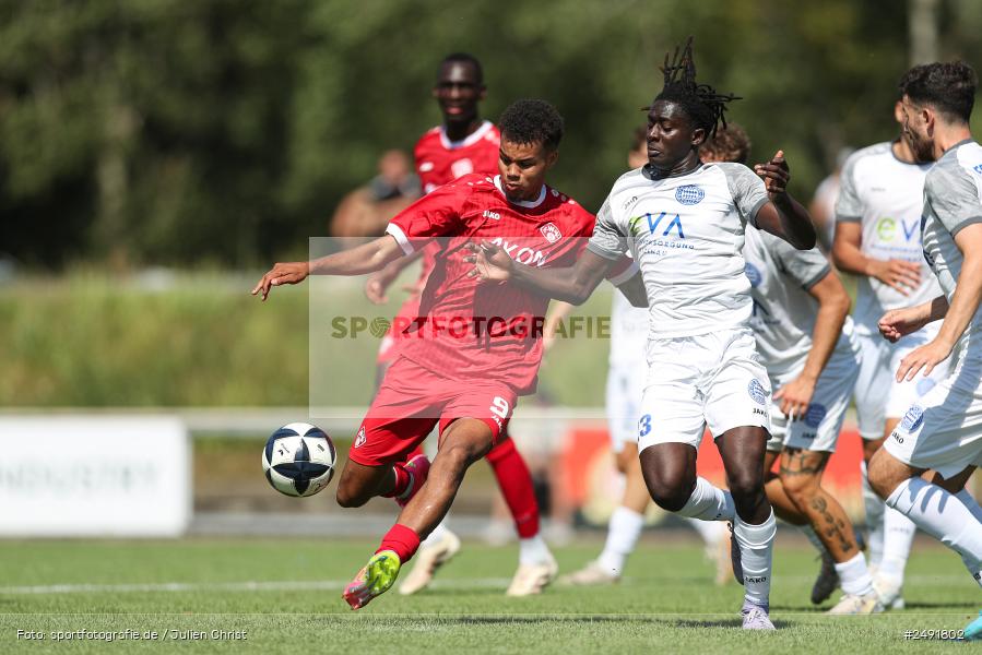 sport, action, Sportgelände, Regionalliga Südwest, Regionalliga Bayern, Fussball, FWK, FCB, FC Würzburger Kickers, FC Bayern Alzenau, Bad Mergentheim, BFV, 05.07.2025 - Bild-ID: 2491802