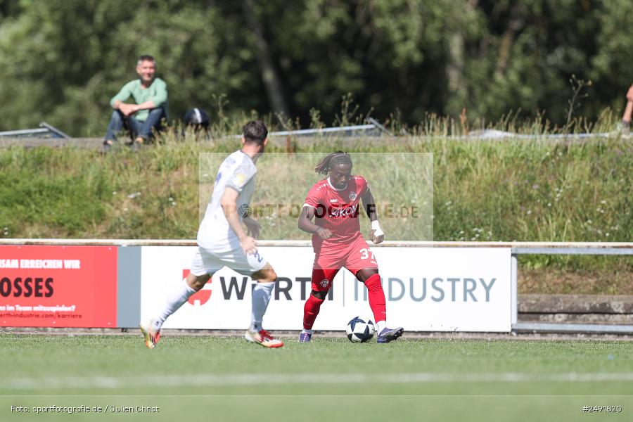 sport, action, Sportgelände, Regionalliga Südwest, Regionalliga Bayern, Fussball, FWK, FCB, FC Würzburger Kickers, FC Bayern Alzenau, Bad Mergentheim, BFV, 05.07.2025 - Bild-ID: 2491820