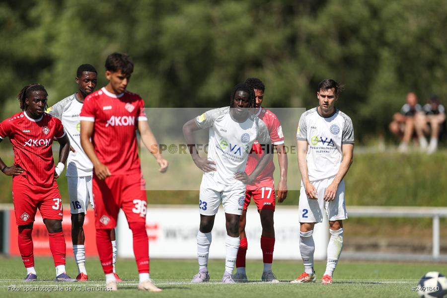 sport, action, Sportgelände, Regionalliga Südwest, Regionalliga Bayern, Fussball, FWK, FCB, FC Würzburger Kickers, FC Bayern Alzenau, Bad Mergentheim, BFV, 05.07.2025 - Bild-ID: 2491840