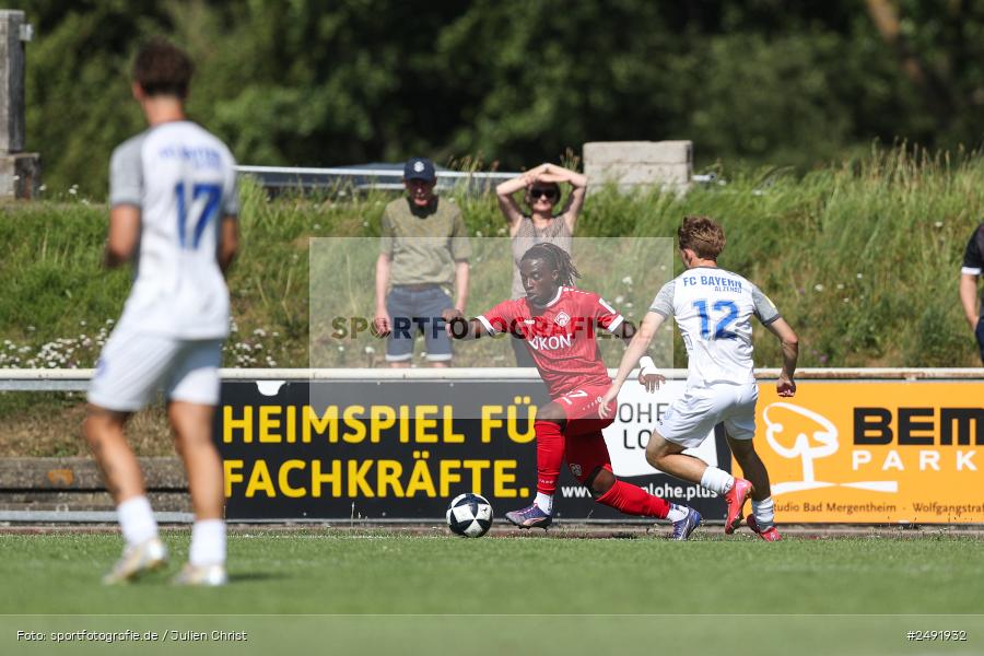 sport, action, Sportgelände, Regionalliga Südwest, Regionalliga Bayern, Fussball, FWK, FCB, FC Würzburger Kickers, FC Bayern Alzenau, Bad Mergentheim, BFV, 05.07.2025 - Bild-ID: 2491932