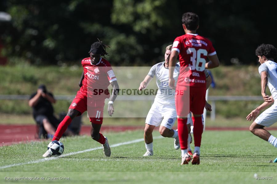sport, action, Sportgelände, Regionalliga Südwest, Regionalliga Bayern, Fussball, FWK, FCB, FC Würzburger Kickers, FC Bayern Alzenau, Bad Mergentheim, BFV, 05.07.2025 - Bild-ID: 2491937