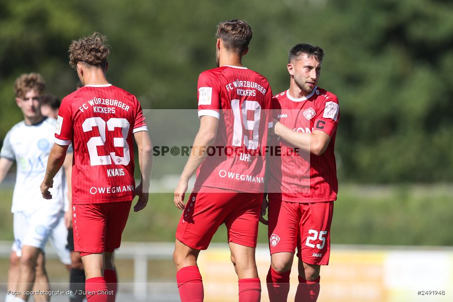 sport, action, Sportgelände, Regionalliga Südwest, Regionalliga Bayern, Fussball, FWK, FCB, FC Würzburger Kickers, FC Bayern Alzenau, Bad Mergentheim, BFV, 05.07.2025 - Bild-ID: 2491948