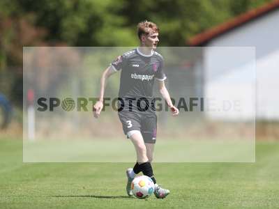 Fotos von FC Grünsfeld - FSV Hollenbach auf sportfotografie.de