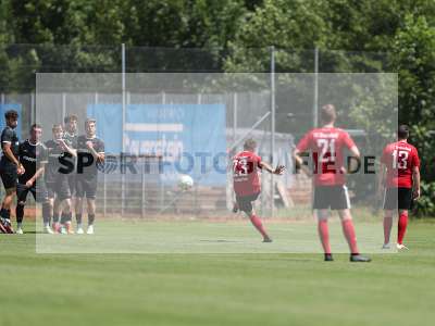 Fotos von FC Grünsfeld - FSV Hollenbach auf sportfotografie.de