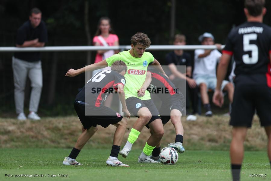 sport, action, Sportgelände, SVK, SV Stuttgarter Kickers, SGE, Fussball, Eintracht Frankfurt, DFB-Nachwuchsliga U17, BFV, Altfeld, AUTO-Bauer-Cup 2025, 06.07.2025 - Bild-ID: 2492007 sport, action, Sportgelände, SVK, SV Stuttgarter Kickers, SGE, Fussball, Eintracht Frankfurt, DFB-Nachwuchsliga U17, BFV, Altfeld, AUTO-Bauer-Cup 2025, 06.07.2025 - Bild-ID: 2492007