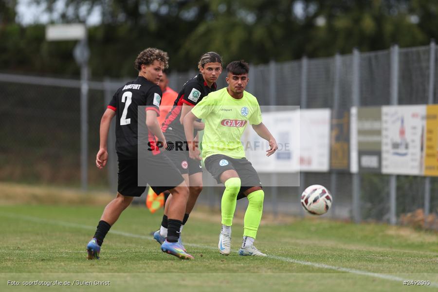 sport, action, Sportgelände, SVK, SV Stuttgarter Kickers, SGE, Fussball, Eintracht Frankfurt, DFB-Nachwuchsliga U17, BFV, Altfeld, AUTO-Bauer-Cup 2025, 06.07.2025 - Bild-ID: 2492010 sport, action, Sportgelände, SVK, SV Stuttgarter Kickers, SGE, Fussball, Eintracht Frankfurt, DFB-Nachwuchsliga U17, BFV, Altfeld, AUTO-Bauer-Cup 2025, 06.07.2025 - Bild-ID: 2492010