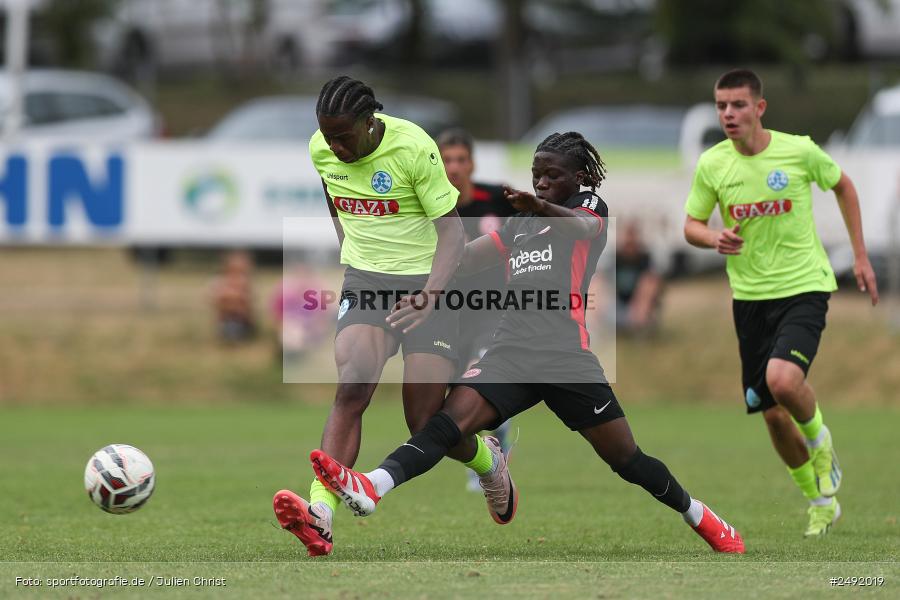 sport, action, Sportgelände, SVK, SV Stuttgarter Kickers, SGE, Fussball, Eintracht Frankfurt, DFB-Nachwuchsliga U17, BFV, Altfeld, AUTO-Bauer-Cup 2025, 06.07.2025 - Bild-ID: 2492019