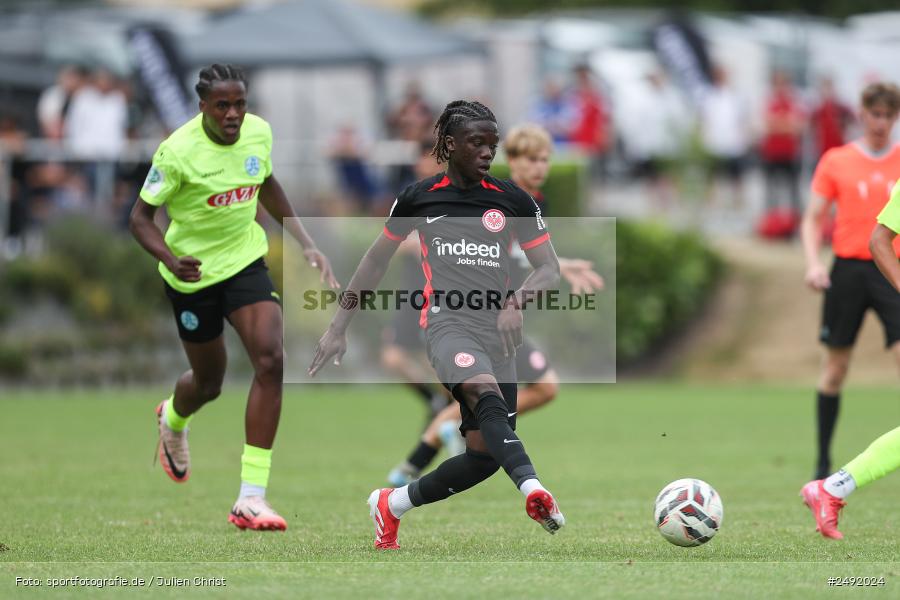 sport, action, Sportgelände, SVK, SV Stuttgarter Kickers, SGE, Fussball, Eintracht Frankfurt, DFB-Nachwuchsliga U17, BFV, Altfeld, AUTO-Bauer-Cup 2025, 06.07.2025 - Bild-ID: 2492024
