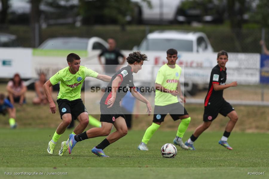 sport, action, Sportgelände, SVK, SV Stuttgarter Kickers, SGE, Fussball, Eintracht Frankfurt, DFB-Nachwuchsliga U17, BFV, Altfeld, AUTO-Bauer-Cup 2025, 06.07.2025 - Bild-ID: 2492041