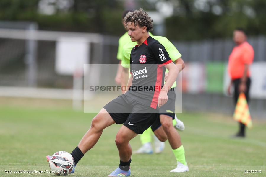 sport, action, Sportgelände, SVK, SV Stuttgarter Kickers, SGE, Fussball, Eintracht Frankfurt, DFB-Nachwuchsliga U17, BFV, Altfeld, AUTO-Bauer-Cup 2025, 06.07.2025 - Bild-ID: 2492045