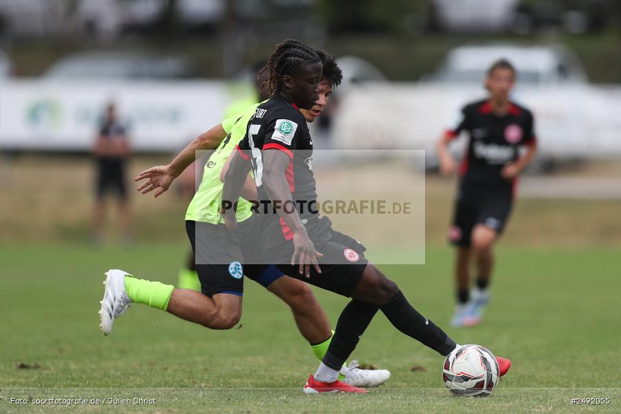 sport, action, Sportgelände, SVK, SV Stuttgarter Kickers, SGE, Fussball, Eintracht Frankfurt, DFB-Nachwuchsliga U17, BFV, Altfeld, AUTO-Bauer-Cup 2025, 06.07.2025 - Bild-ID: 2492055
