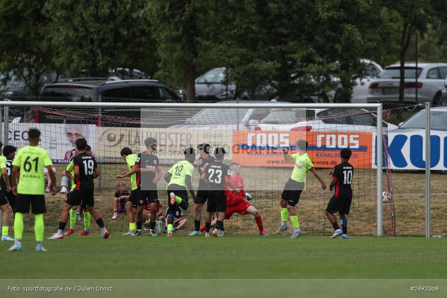 sport, action, Sportgelände, SVK, SV Stuttgarter Kickers, SGE, Fussball, Eintracht Frankfurt, DFB-Nachwuchsliga U17, BFV, Altfeld, AUTO-Bauer-Cup 2025, 06.07.2025 - Bild-ID: 2492068