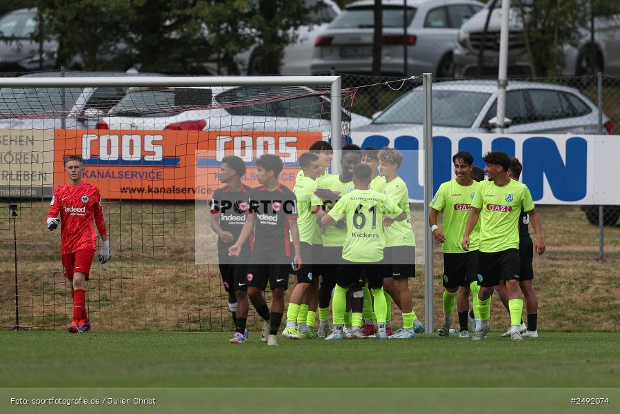 sport, action, Sportgelände, SVK, SV Stuttgarter Kickers, SGE, Fussball, Eintracht Frankfurt, DFB-Nachwuchsliga U17, BFV, Altfeld, AUTO-Bauer-Cup 2025, 06.07.2025 - Bild-ID: 2492074