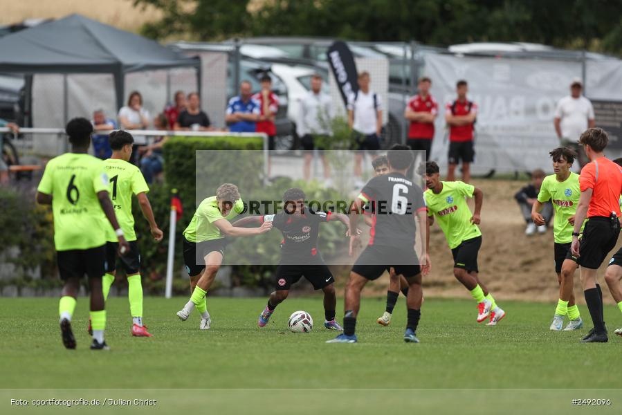 sport, action, Sportgelände, SVK, SV Stuttgarter Kickers, SGE, Fussball, Eintracht Frankfurt, DFB-Nachwuchsliga U17, BFV, Altfeld, AUTO-Bauer-Cup 2025, 06.07.2025 - Bild-ID: 2492096