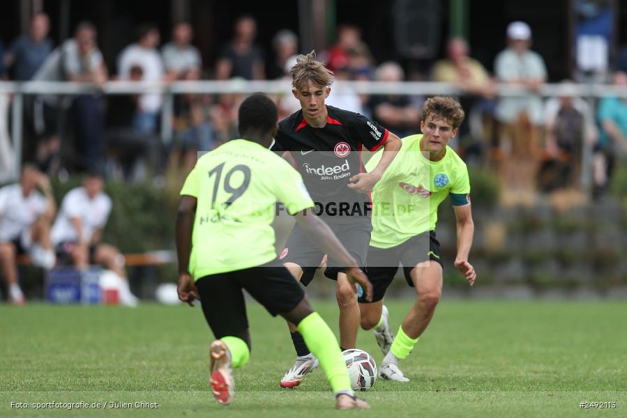 sport, action, Sportgelände, SVK, SV Stuttgarter Kickers, SGE, Fussball, Eintracht Frankfurt, DFB-Nachwuchsliga U17, BFV, Altfeld, AUTO-Bauer-Cup 2025, 06.07.2025 - Bild-ID: 2492113