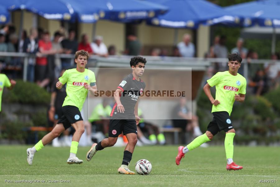 sport, action, Sportgelände, SVK, SV Stuttgarter Kickers, SGE, Fussball, Eintracht Frankfurt, DFB-Nachwuchsliga U17, BFV, Altfeld, AUTO-Bauer-Cup 2025, 06.07.2025 - Bild-ID: 2492121