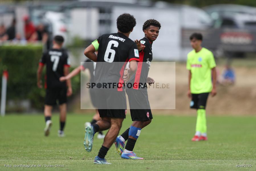 sport, action, Sportgelände, SVK, SV Stuttgarter Kickers, SGE, Fussball, Eintracht Frankfurt, DFB-Nachwuchsliga U17, BFV, Altfeld, AUTO-Bauer-Cup 2025, 06.07.2025 - Bild-ID: 2492135
