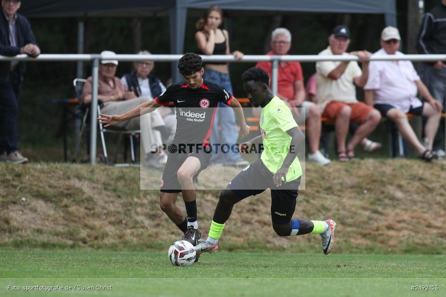 sport, action, Sportgelände, SVK, SV Stuttgarter Kickers, SGE, Fussball, Eintracht Frankfurt, DFB-Nachwuchsliga U17, BFV, Altfeld, AUTO-Bauer-Cup 2025, 06.07.2025 - Bild-ID: 2492153