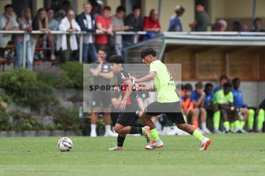 sport, action, Sportgelände, SVK, SV Stuttgarter Kickers, SGE, Fussball, Eintracht Frankfurt, DFB-Nachwuchsliga U17, BFV, Altfeld, AUTO-Bauer-Cup 2025, 06.07.2025 - Bild-ID: 2492166