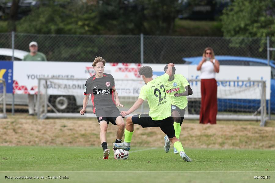 sport, action, Sportgelände, SVK, SV Stuttgarter Kickers, SGE, Fussball, Eintracht Frankfurt, DFB-Nachwuchsliga U17, BFV, Altfeld, AUTO-Bauer-Cup 2025, 06.07.2025 - Bild-ID: 2492187