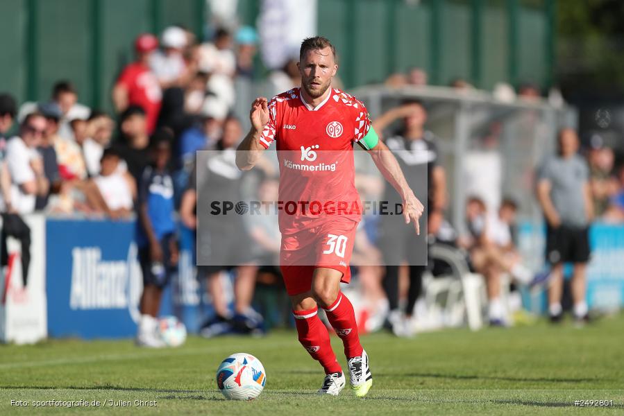 Mairec-Arena, Alzenau, 11.07.2025, sport, action, Fussball, Regionale Freundschaftsspiele, Bundesliga, Regionalliga Südwest, M05, FCB, 1. FSV Mainz 05, FC Bayern Alzenau - Bild-ID: 2492801